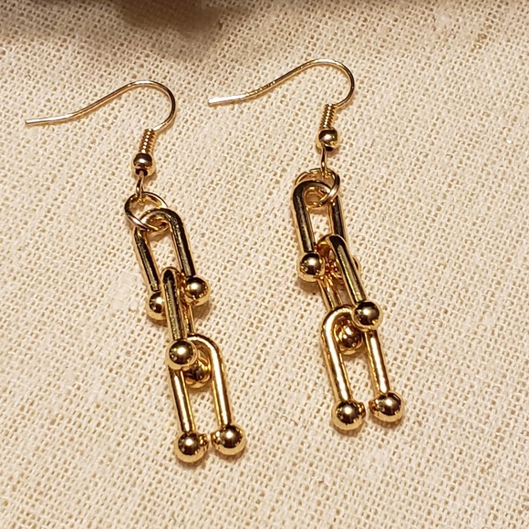 Womens 14k Gold Plated Earrings/ U Link Chain Style Earrings - Picture 2 of 3